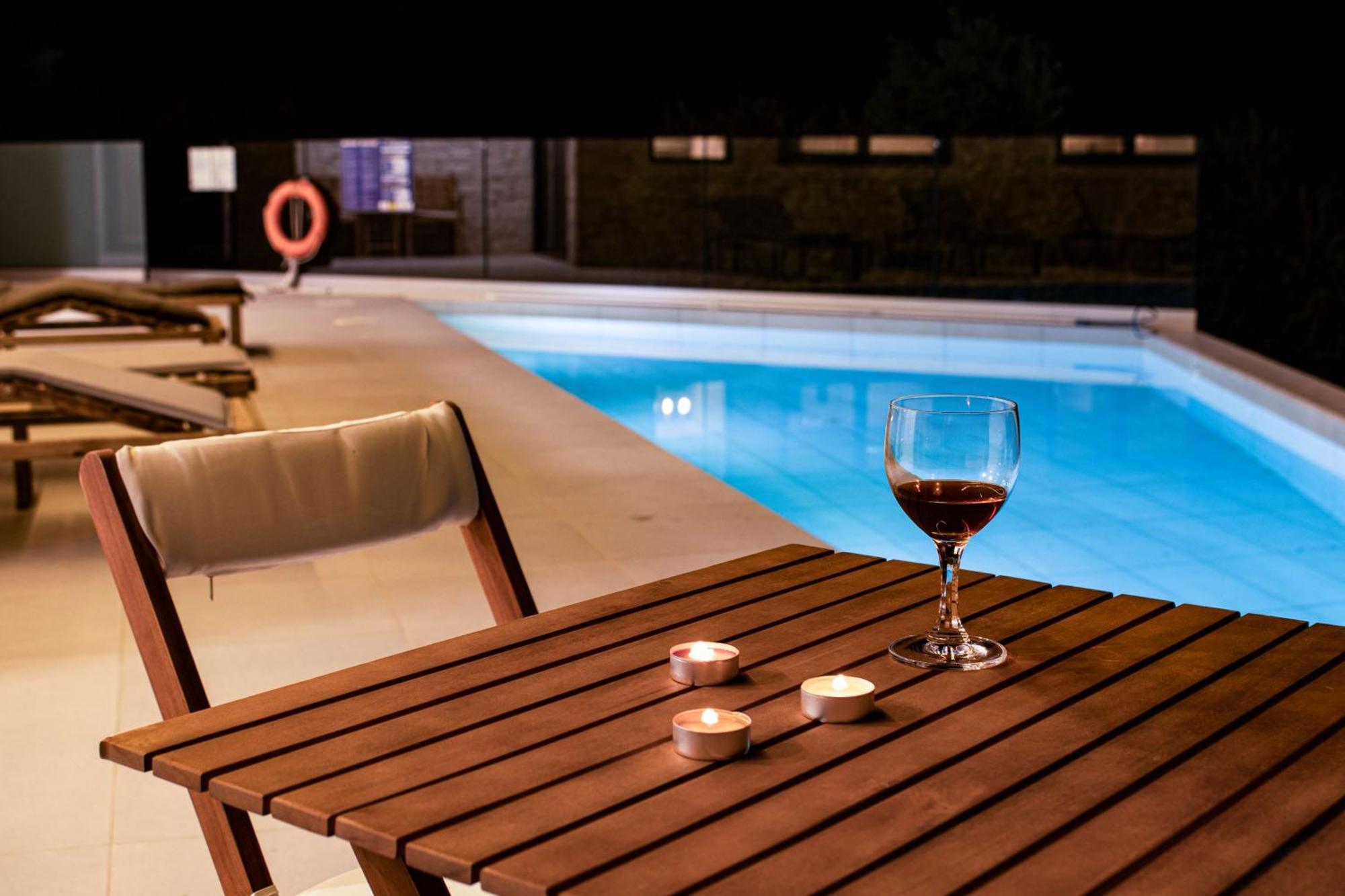 Ferienwohnung Cream Cozy Getaway - 3 Pearls Pool Retreat Dempla Exterior foto