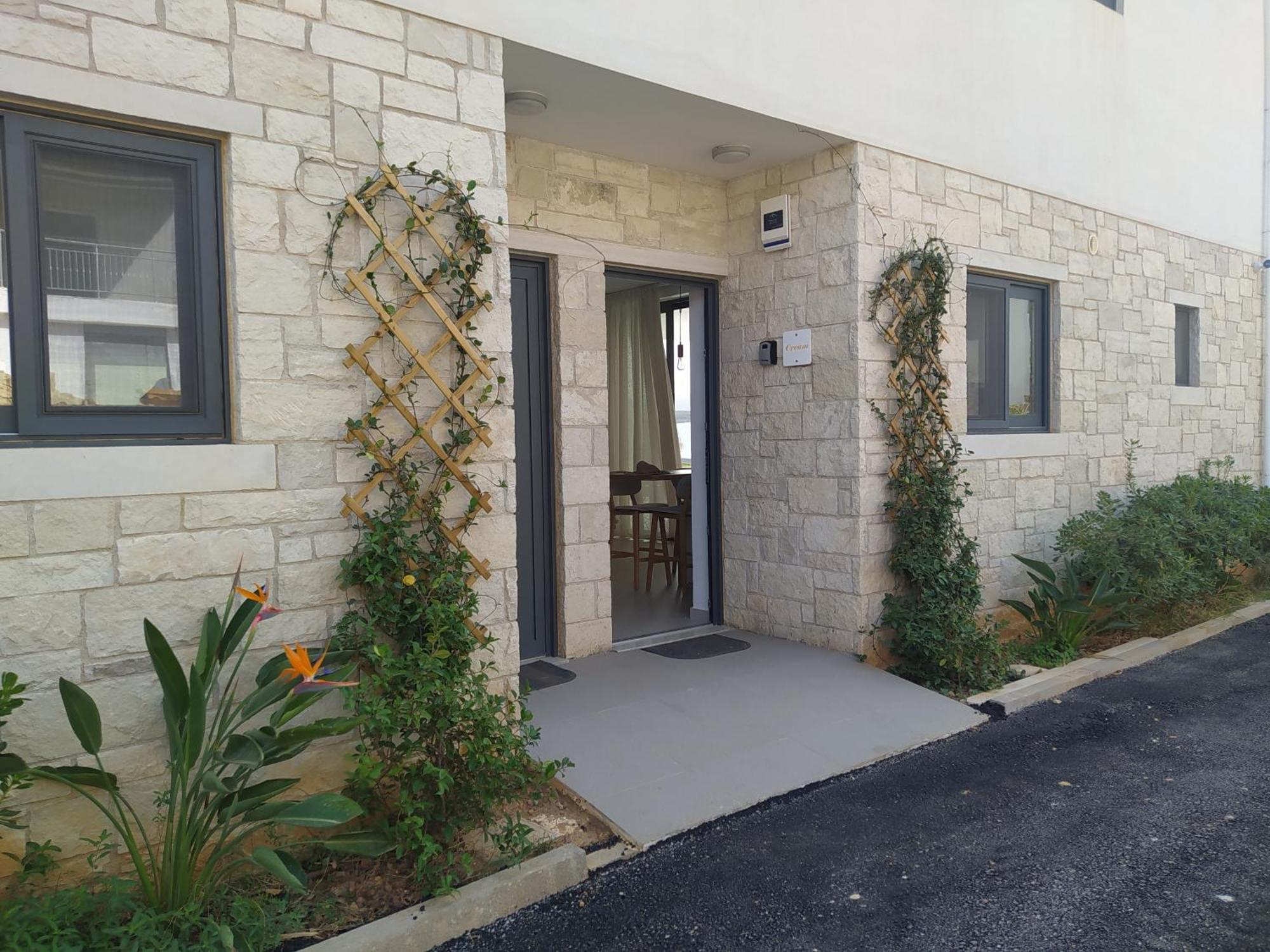 Ferienwohnung Cream Cozy Getaway - 3 Pearls Pool Retreat Dempla Exterior foto